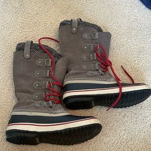 Sorel Snow Boots, Women’s Size 7.5